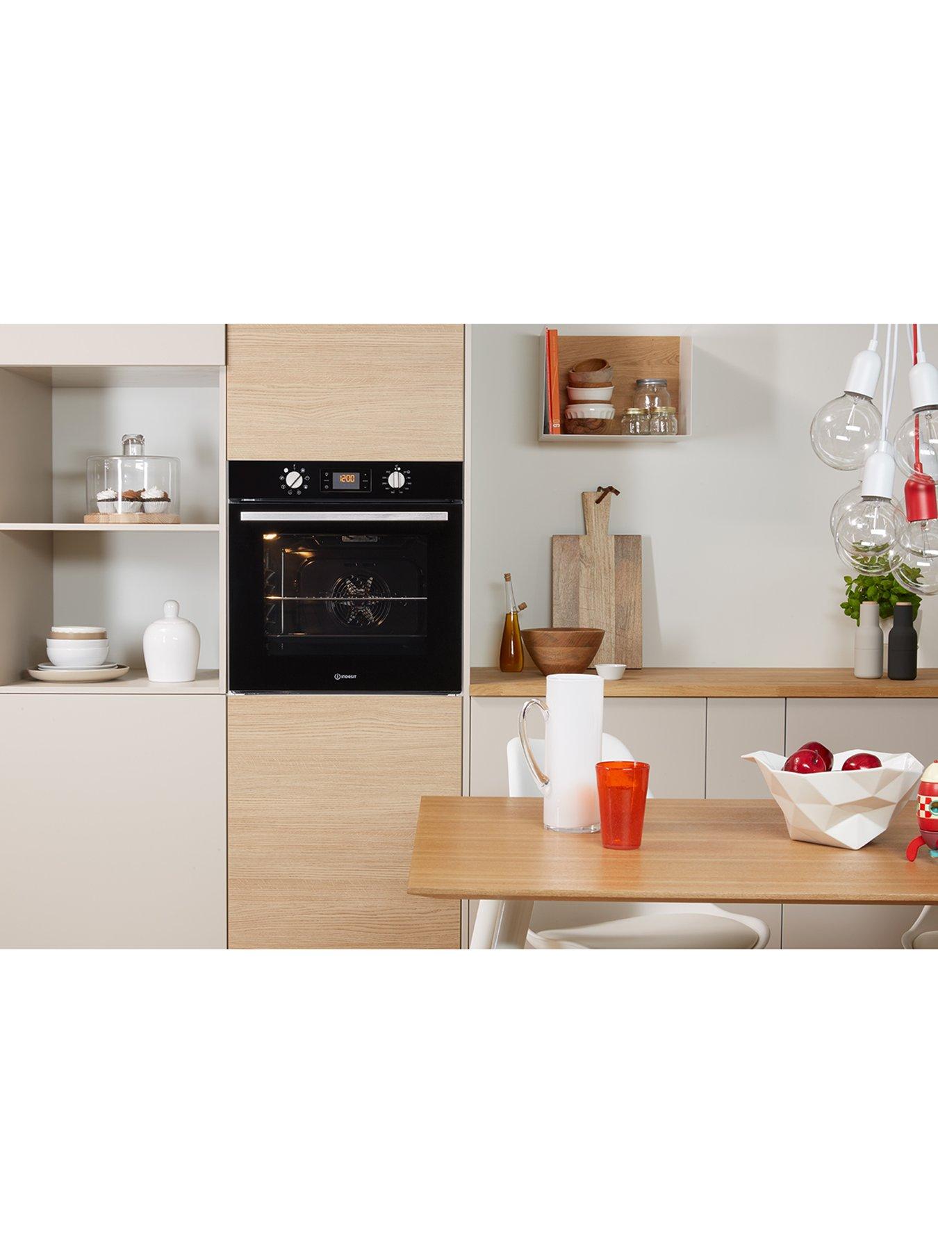 Image 3 of 7 of Indesit Aria IFW6340BLUK Built-in Single Electric Oven&nbsp;- Black