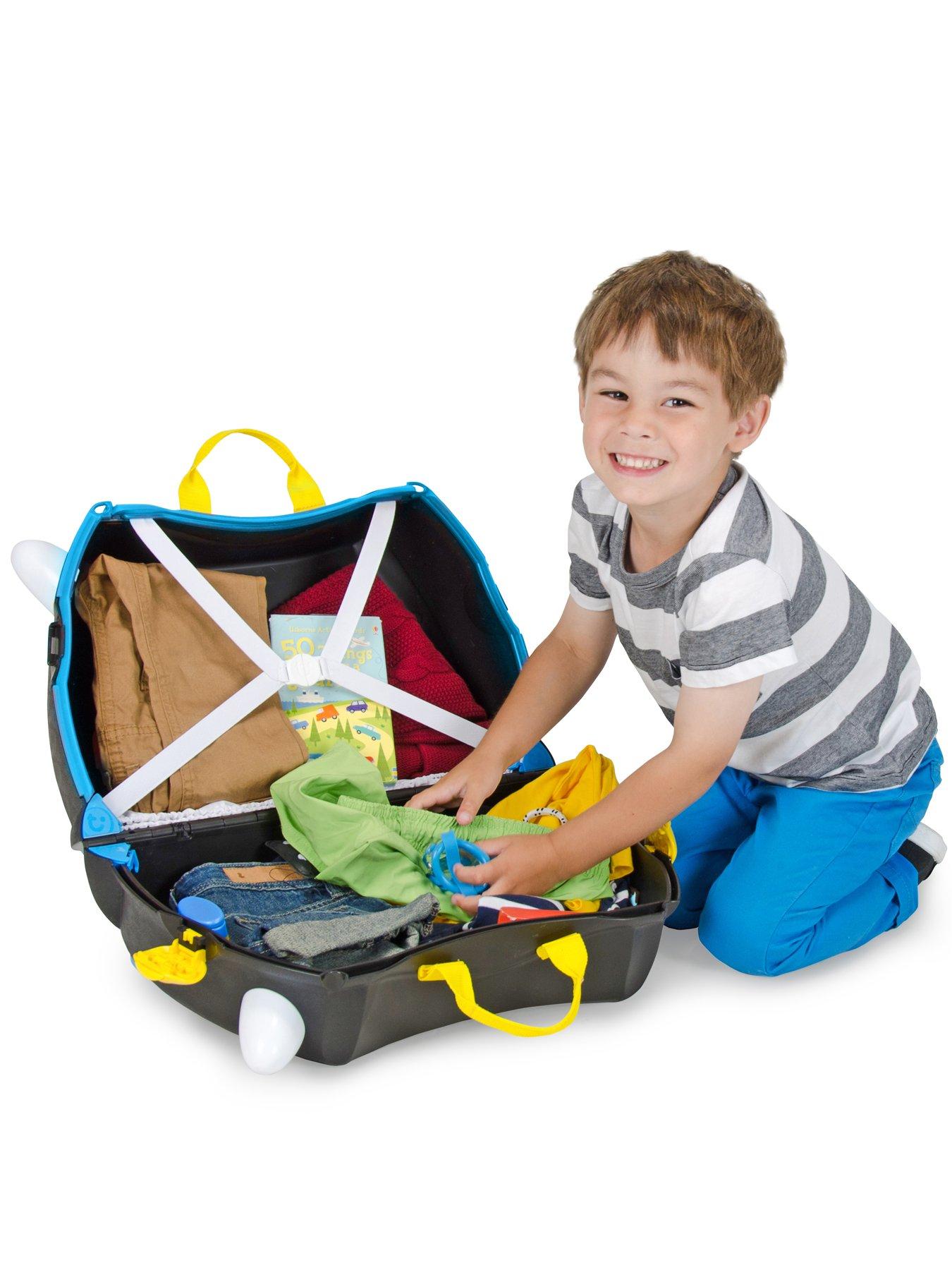 Image 3 of 8 of trunki Ride-On Suitcase - Pedro the Pirate Ship
