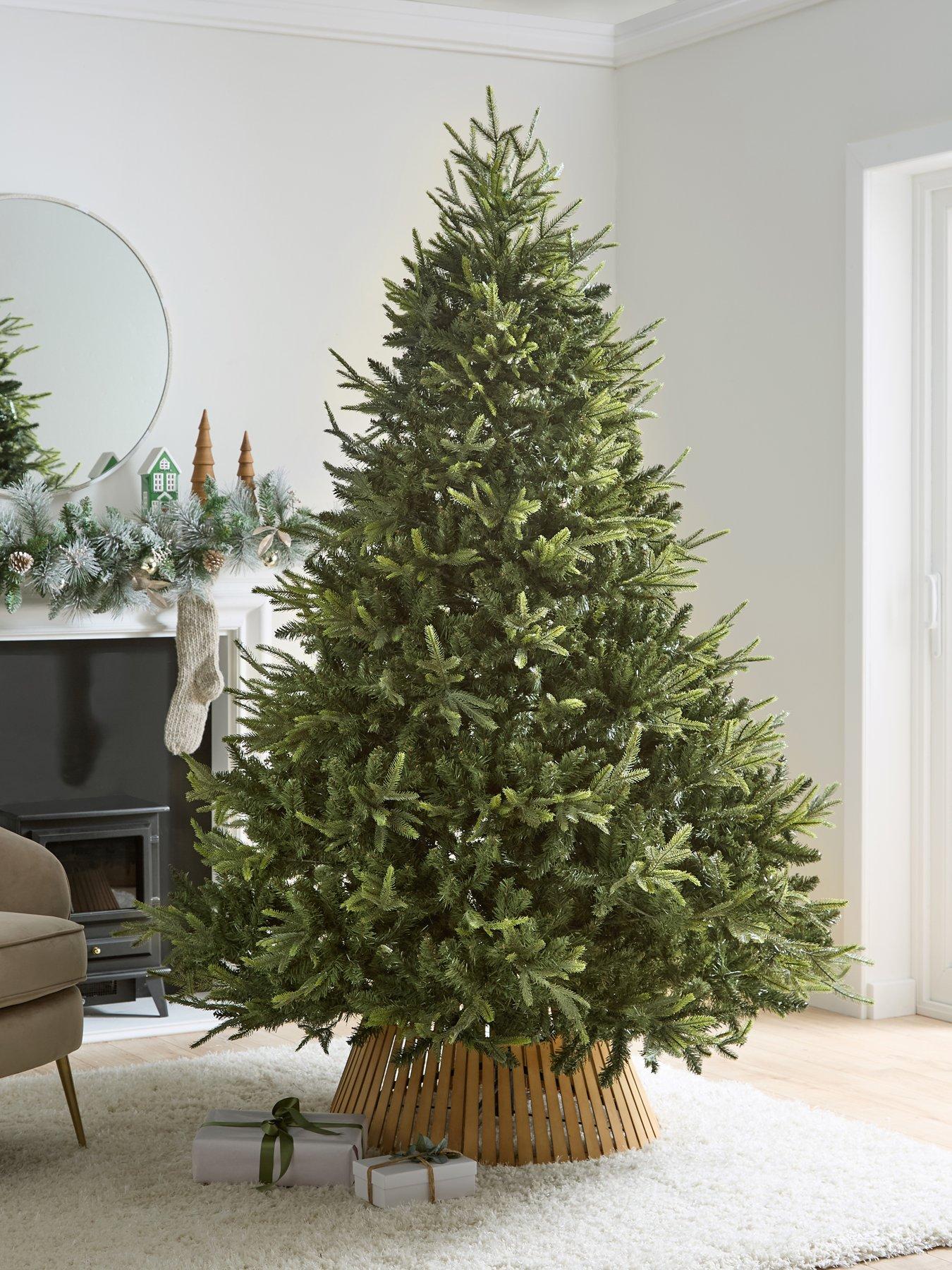 The Very Collection 7ft Sherwood Real Look Full Christmas Tree