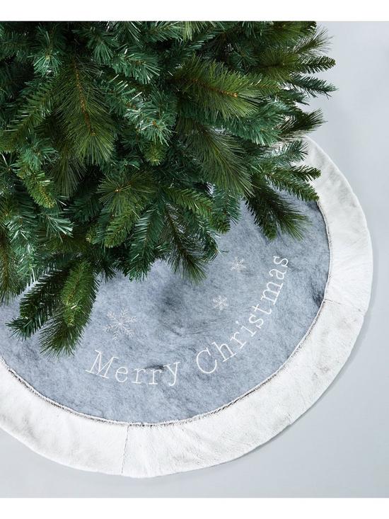 front image of festive-grey-faux-fur-christmas-tree-skirt