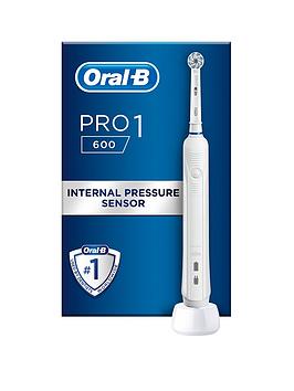 Oral-B   Oral B Pro 600 Sensiclean Toothbrush