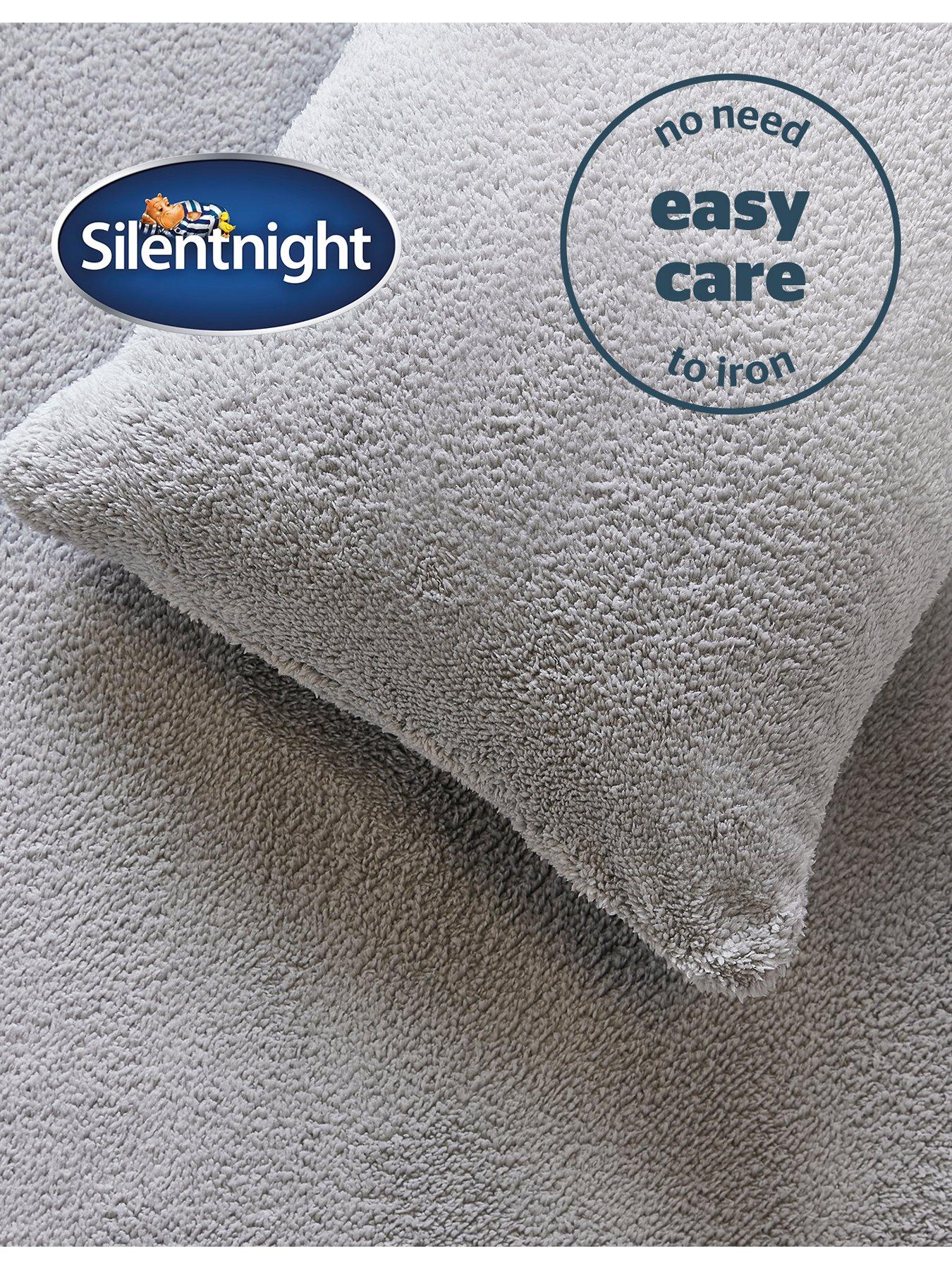  image of silentnight-super-soft-teddy-fleece-duvet-cover-set-silver