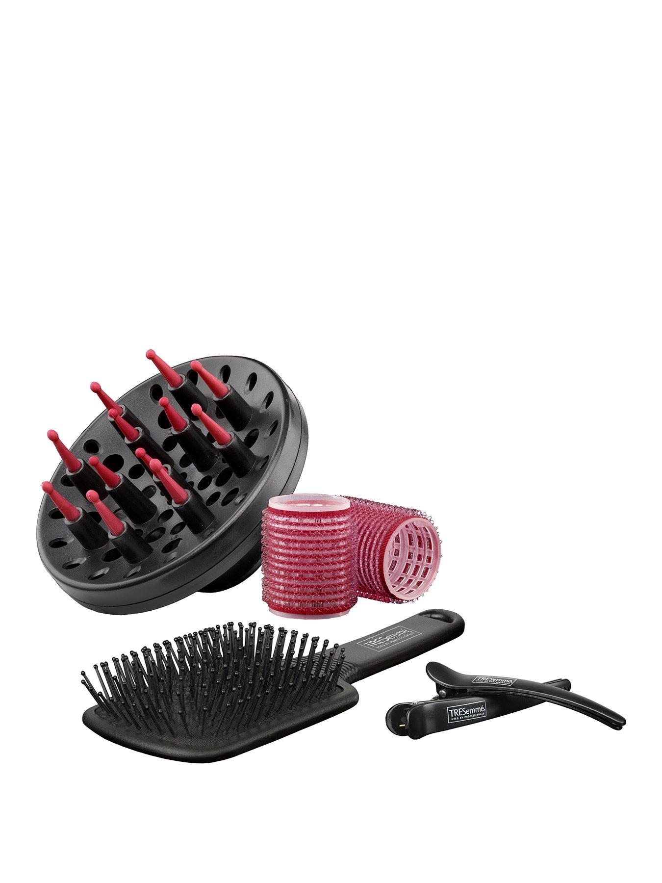 Image 2 of 4 of TRESemme Salon Smooth Blow-Dry Collection