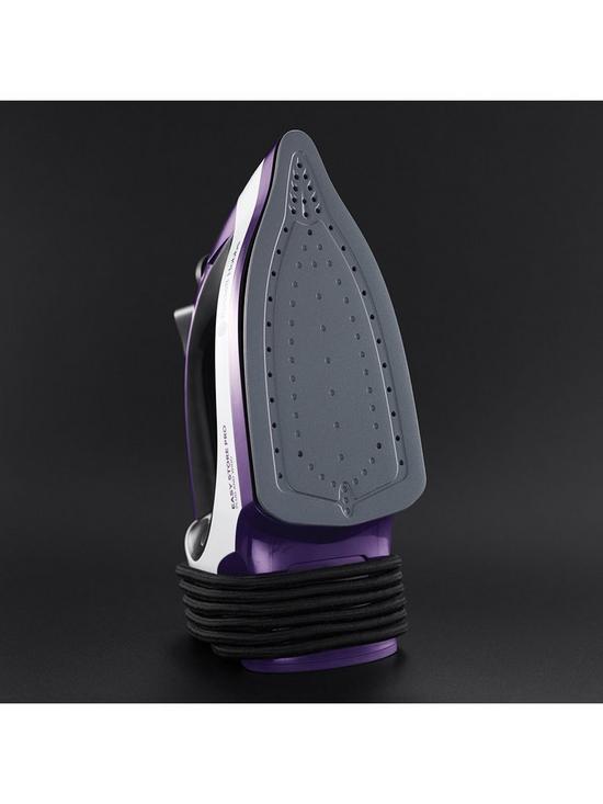 stillFront image of russell-hobbs-easy-store-plug-amp-wind-steam-iron-23780