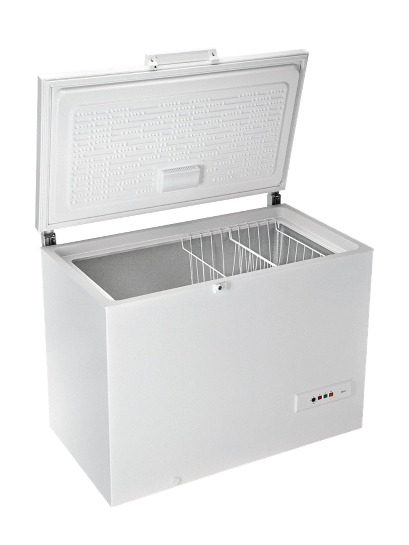 Hotpoint CS1A300HFA1 300Litre Chest Freezer White