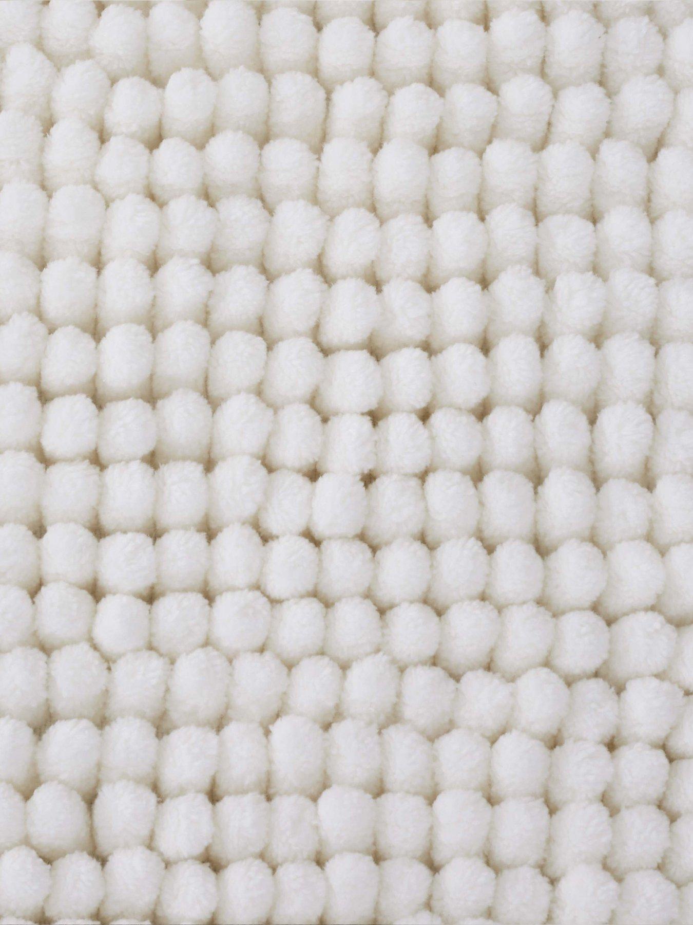  image of catherine-lansfield-zero-twist-bobble-bath-mat