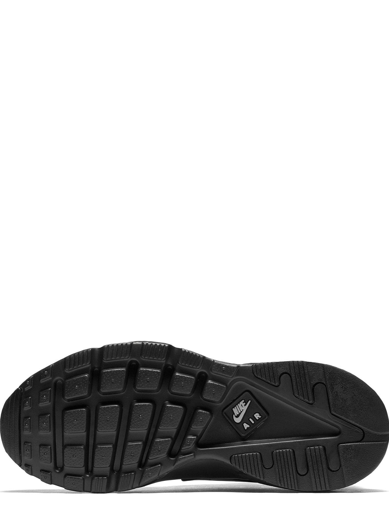 black huaraches junior 5.5