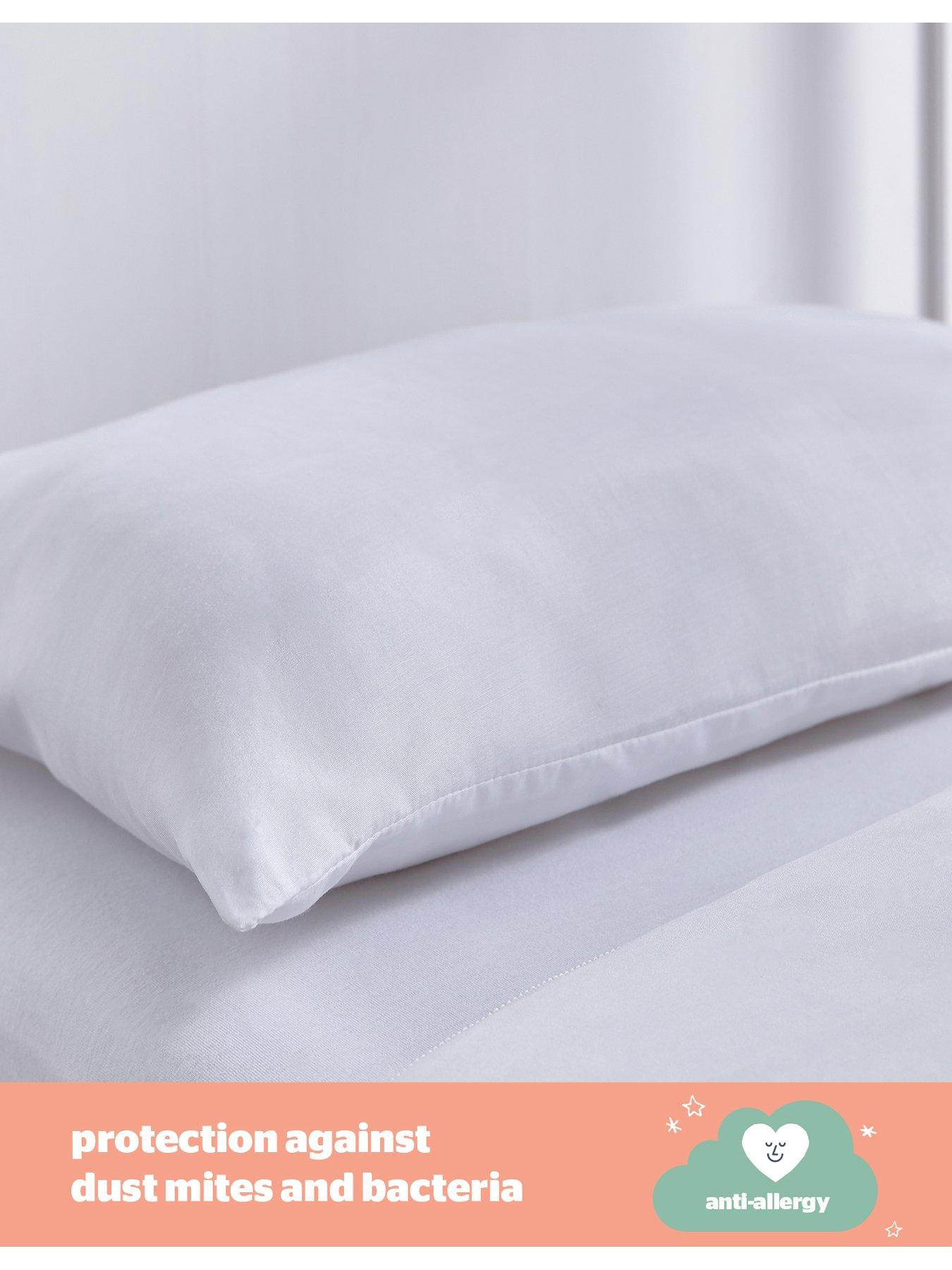 Image 4 of 6 of Silentnight Safe Nights Anti Allergy Cot Bed Pillow