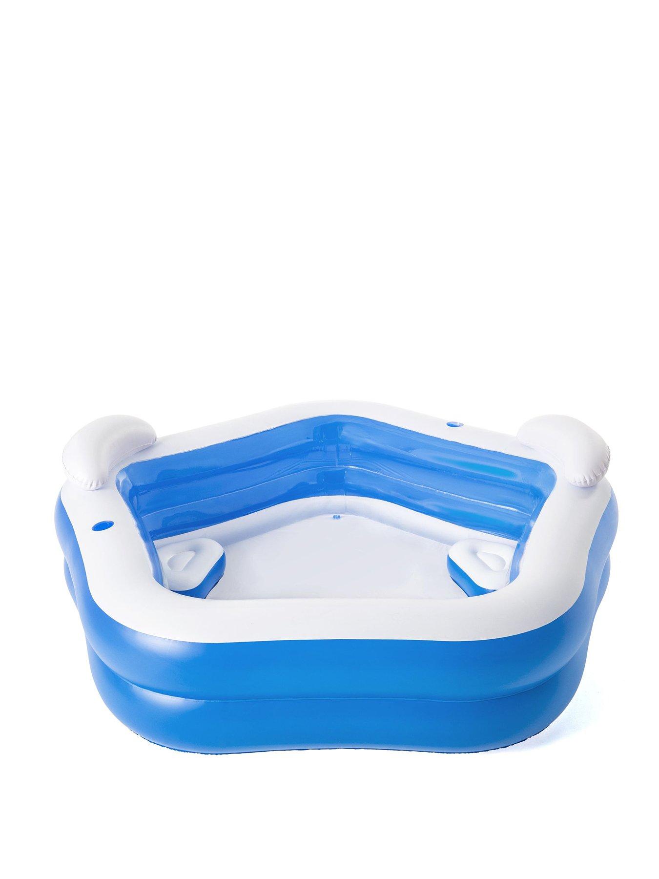 undefined Family Fun Pool