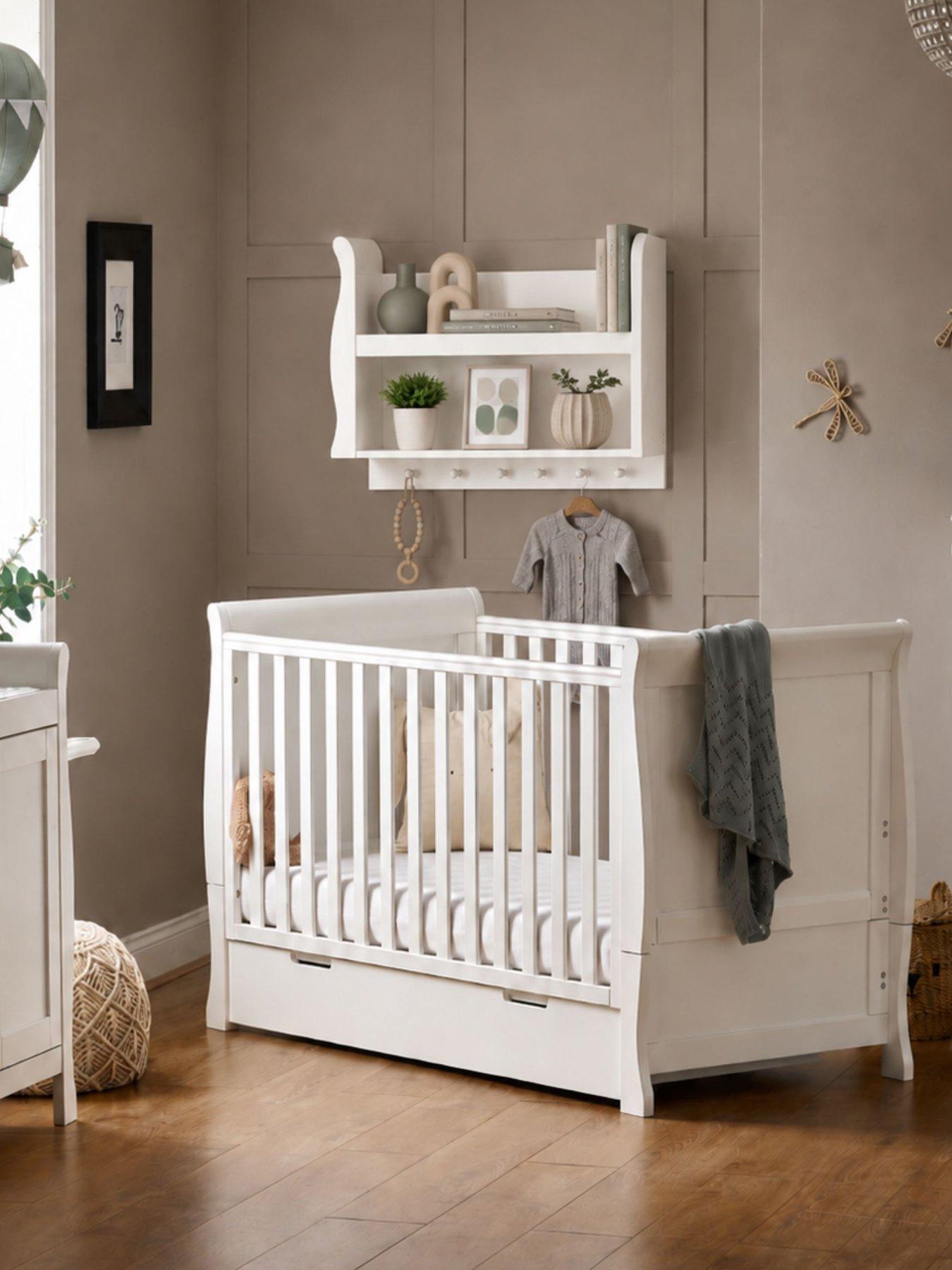 Obaby Stamford Classic Sleigh Cot Bed