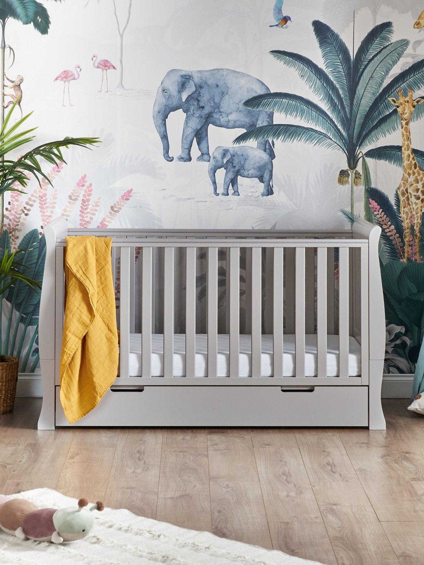 Obaby Stamford Classic Sleigh Cot Bed