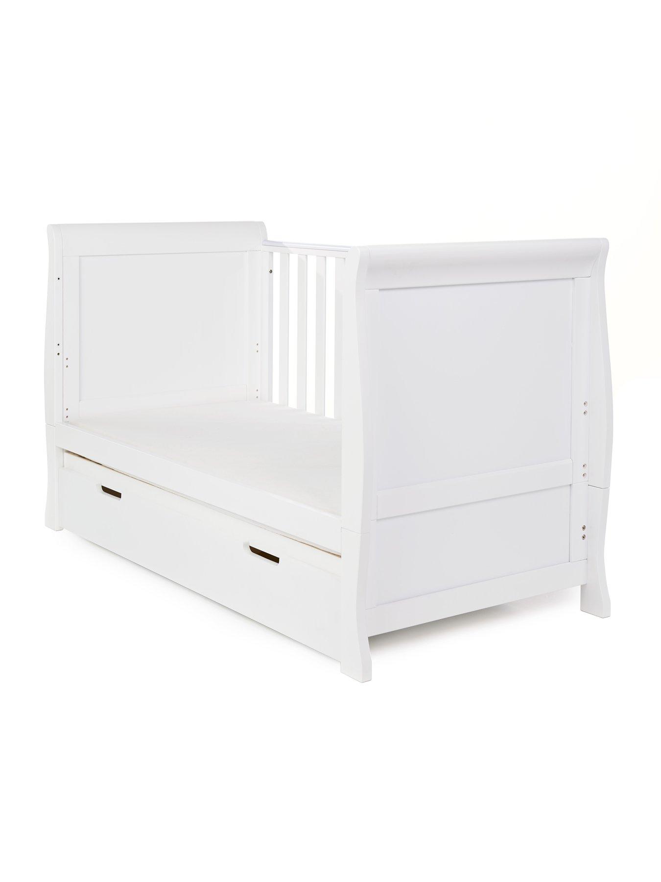 Image 5 of 7 of Obaby Stamford Classic Sleigh Cot Bed