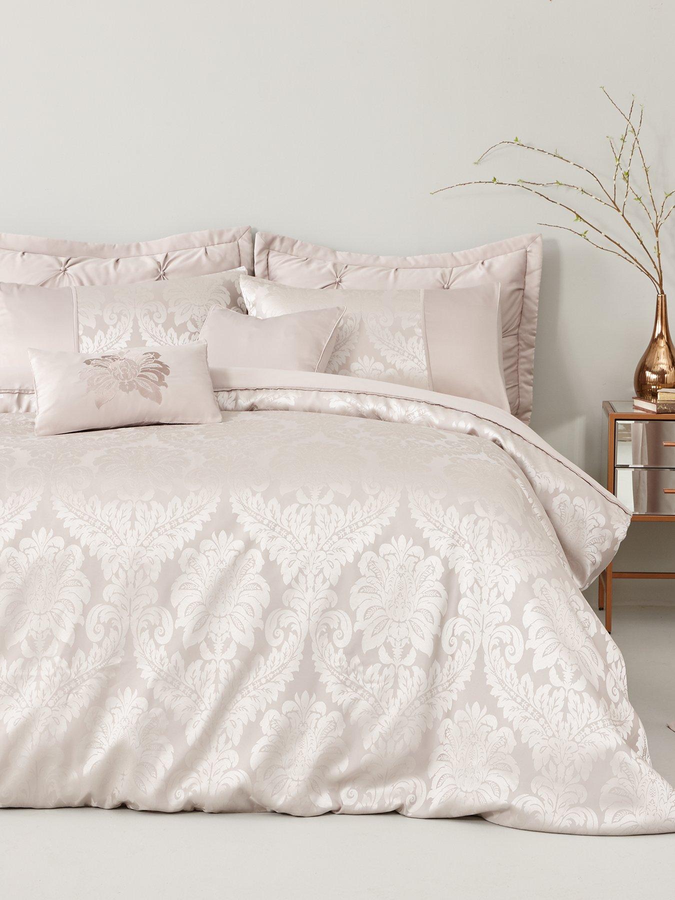 The Very Collection Boston Duvet Cover Set - Champagne