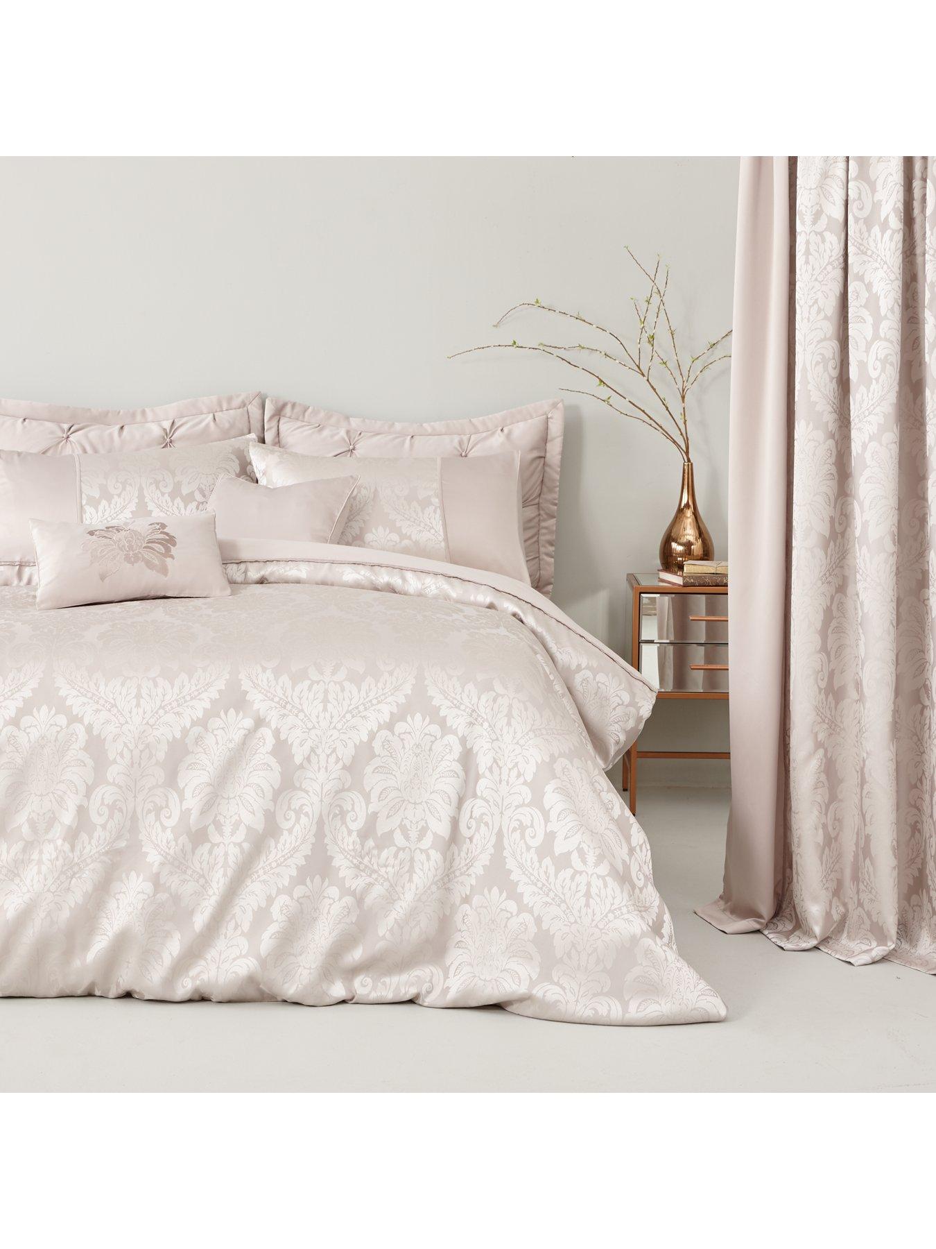 Image 3 of 3 of The Very Collection Boston Cushion Pair - Champagne