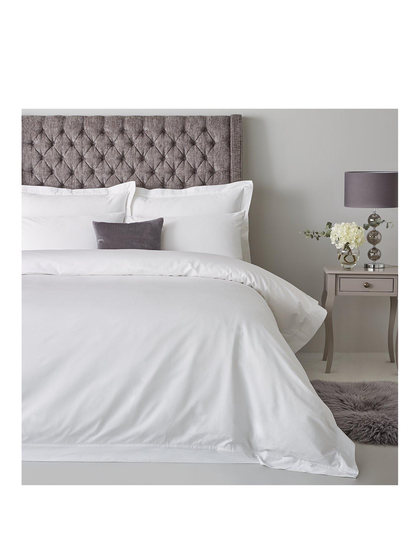 Image 2 of 3 of Very Home Luxury Soft Touch 600 Thread Count 100% Cotton Sateen Oxford Pillowcases (Pair)