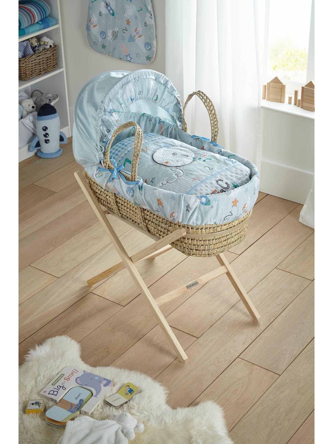 clair de la lune moses basket