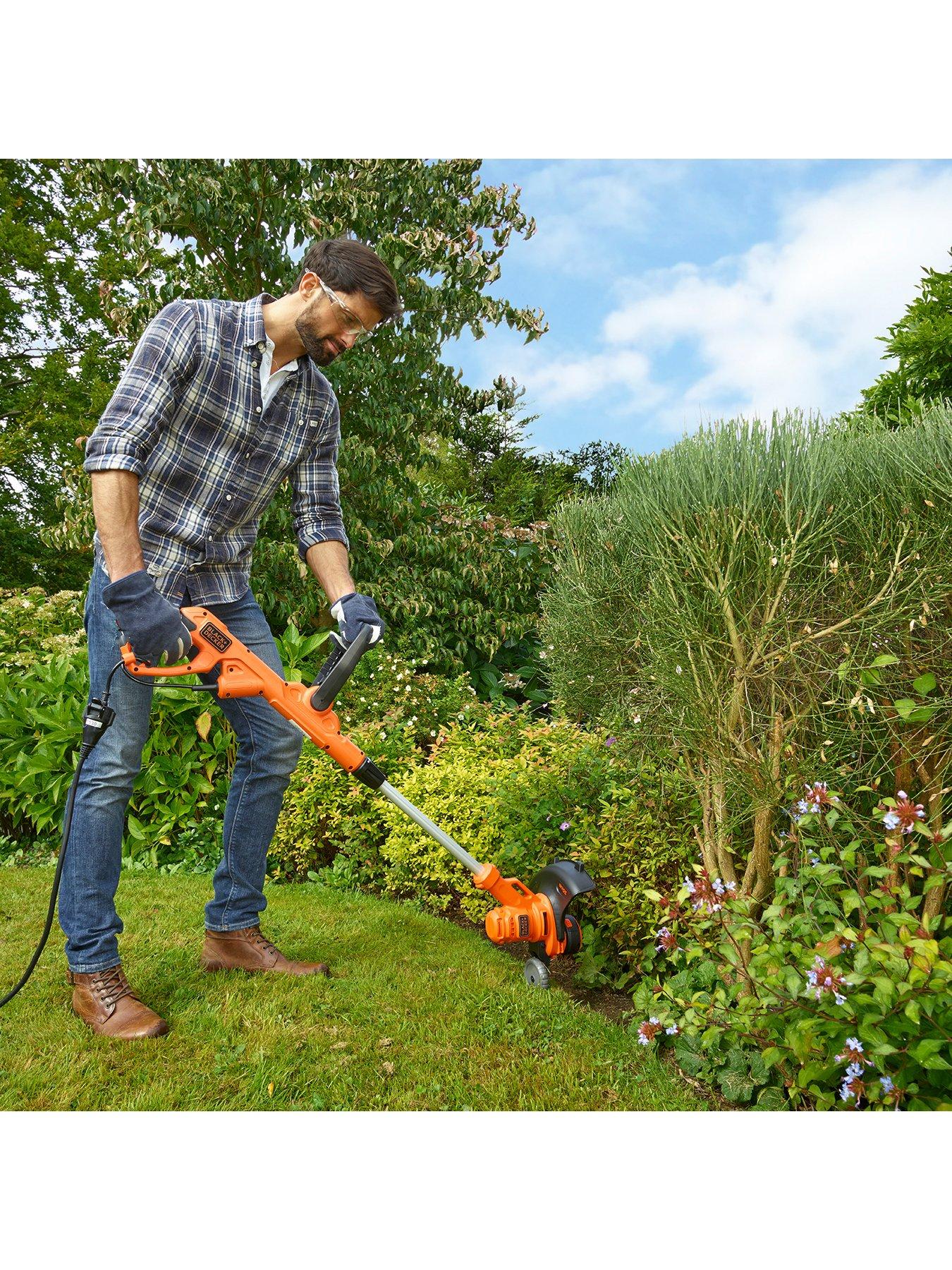 Image 4 of 6 of Black & Decker 550W 3 In 1 Mower Deck/Strimmer