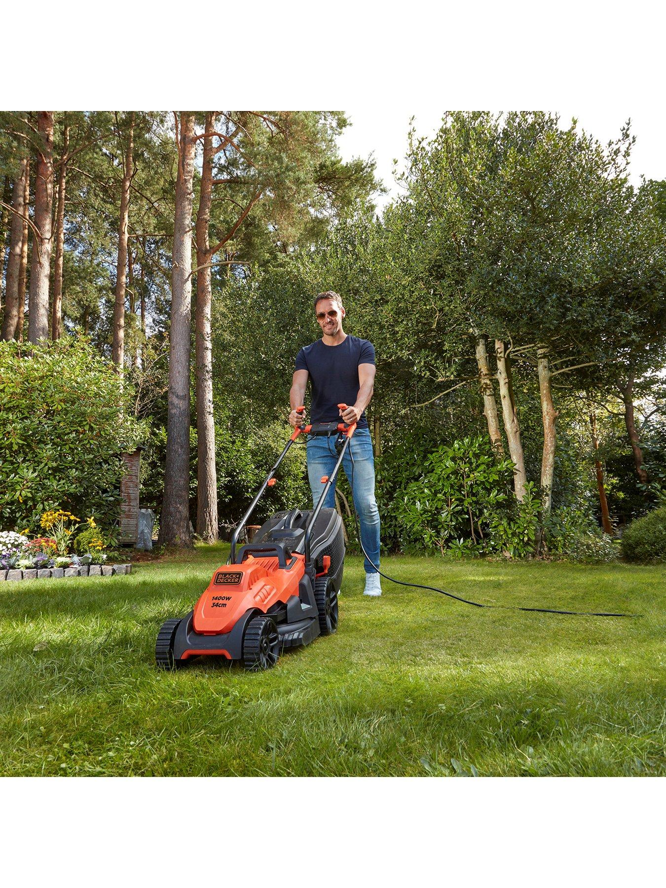  image of black-decker-1400wnbsp34-cm-lawnmower-with-bike-handle-controls