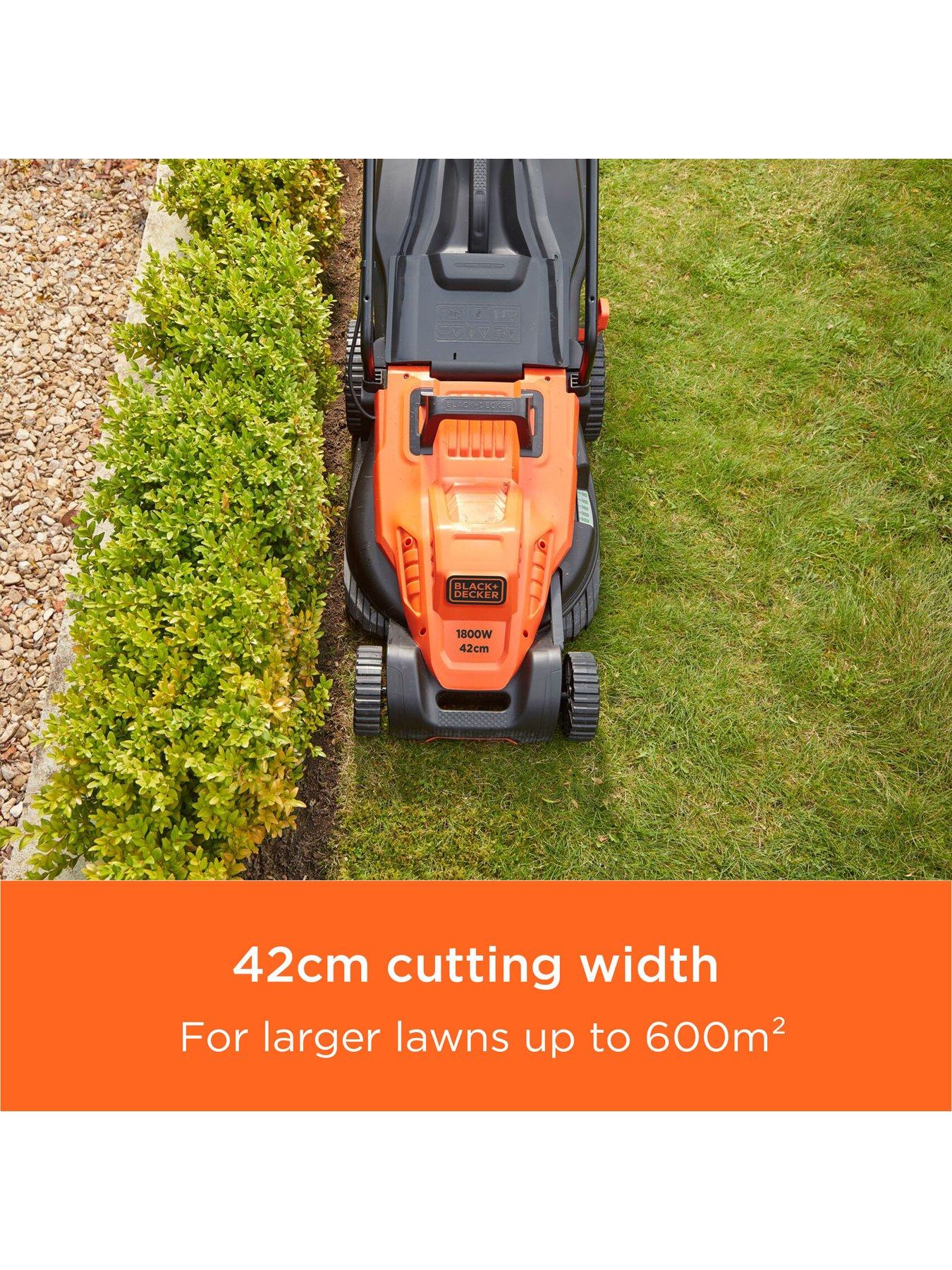 Image 2 of 5 of Black & Decker 1800-watt, 42cm Cut Electric Lawnmower