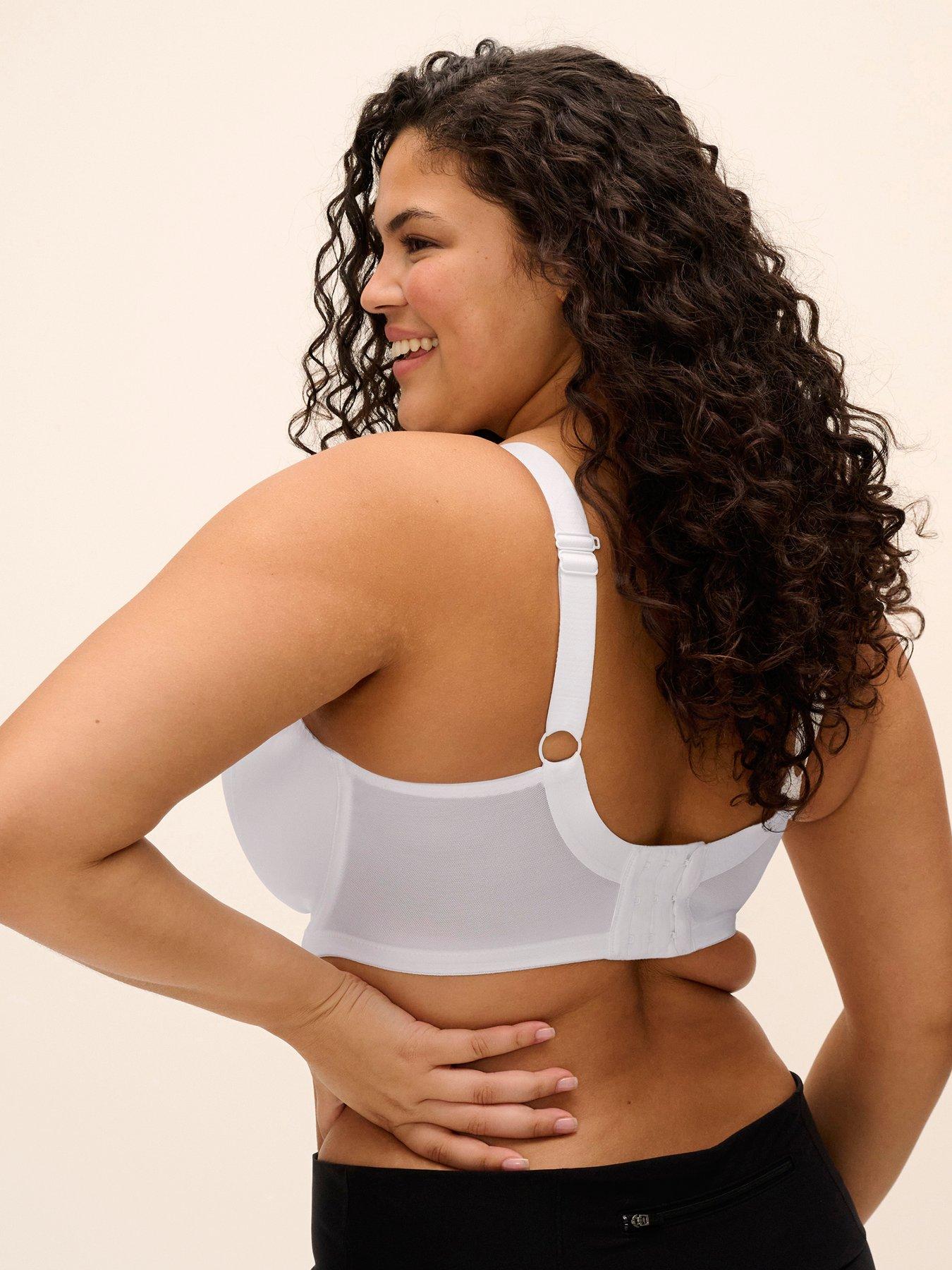 Image 2 of 4 of Elomi Energise Sports Bra - White
