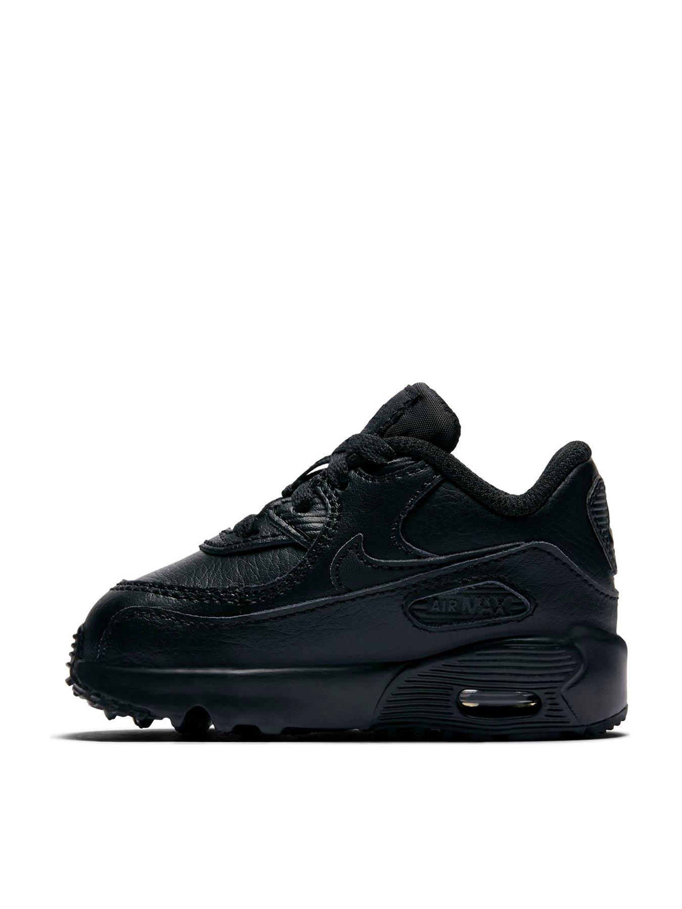 infant size 4 nike trainers