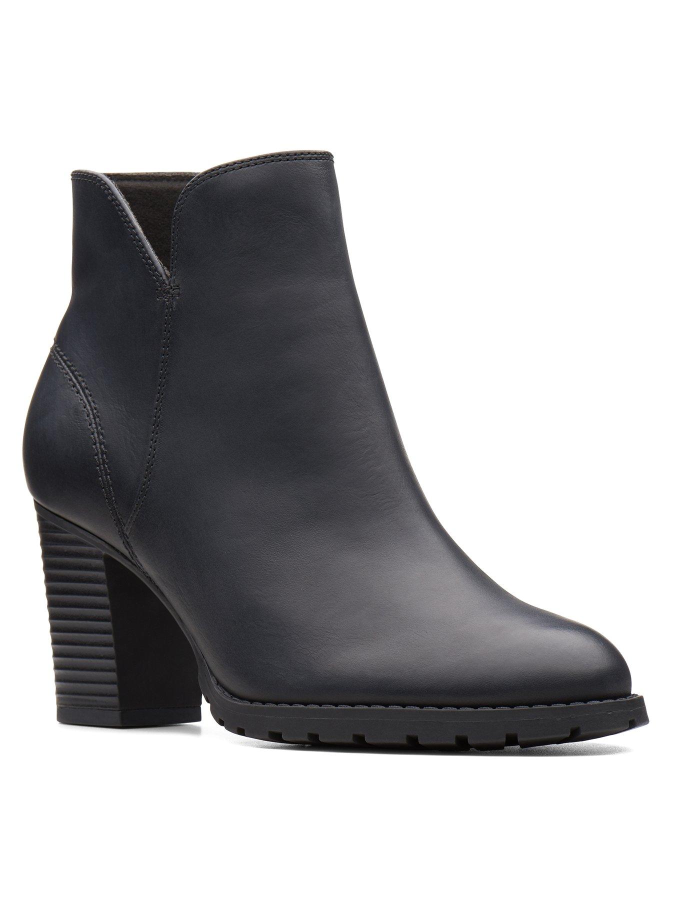 littlewoods clarks boots