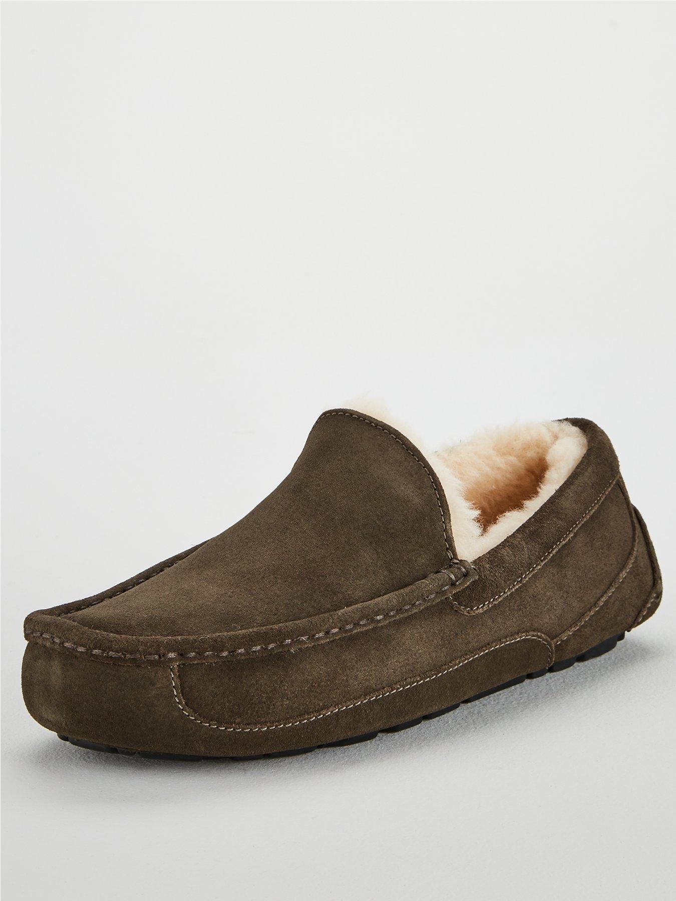 ugg mens slippers clearance uk