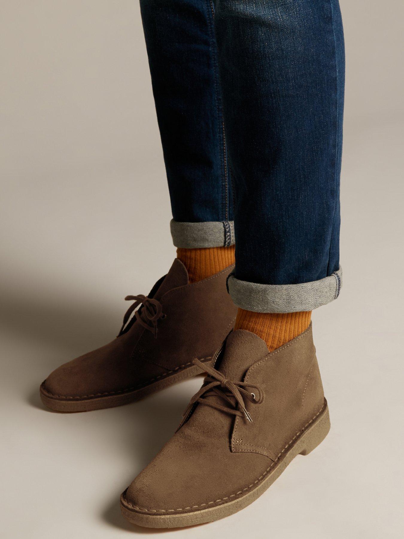 brown clarks desert boots