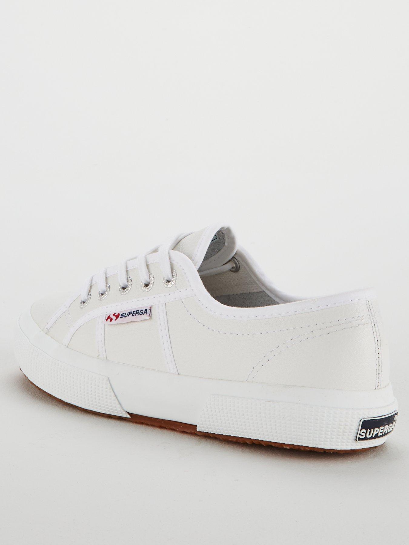 Superga hot sale plimsolls white