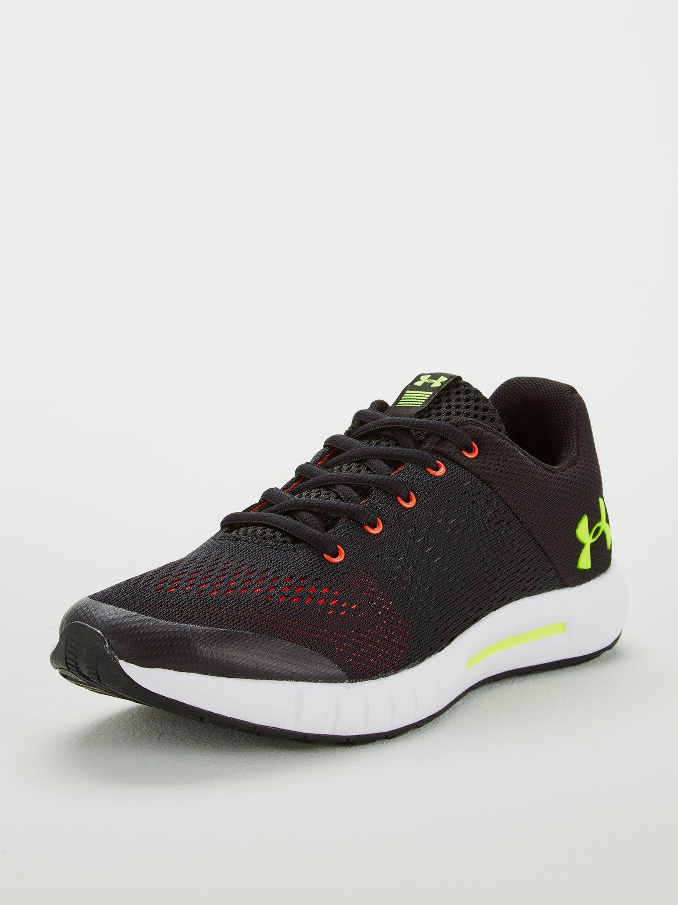 under armour junior trainers