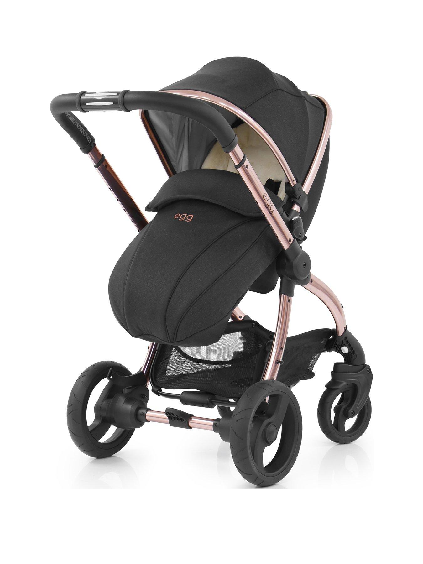 the egg pushchair