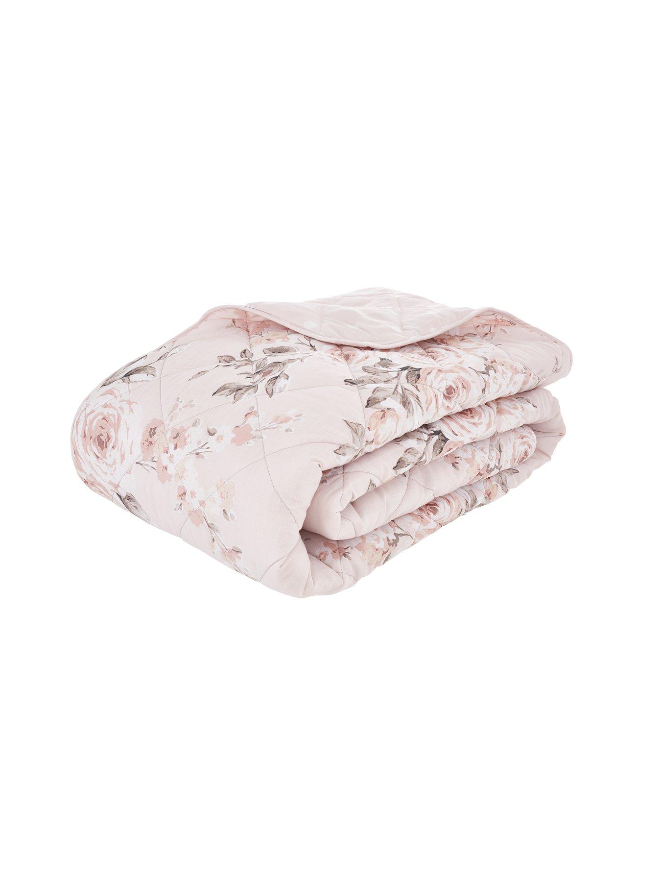 front image of catherine-lansfield-canterbury-glitter-bedspread-throw-blush-pink