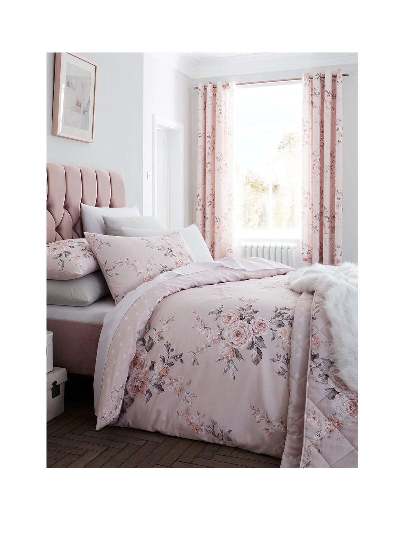 stillFront image of catherine-lansfield-canterbury-glitter-bedspread-throw-blush-pink