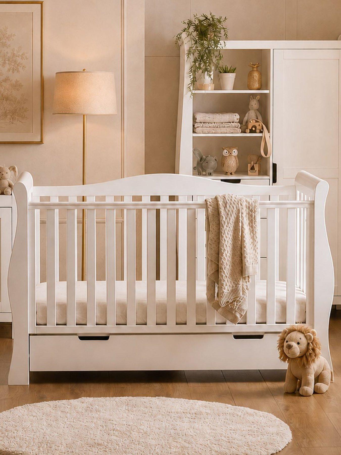 Obaby Stamford Luxe Sleigh Cot Bed