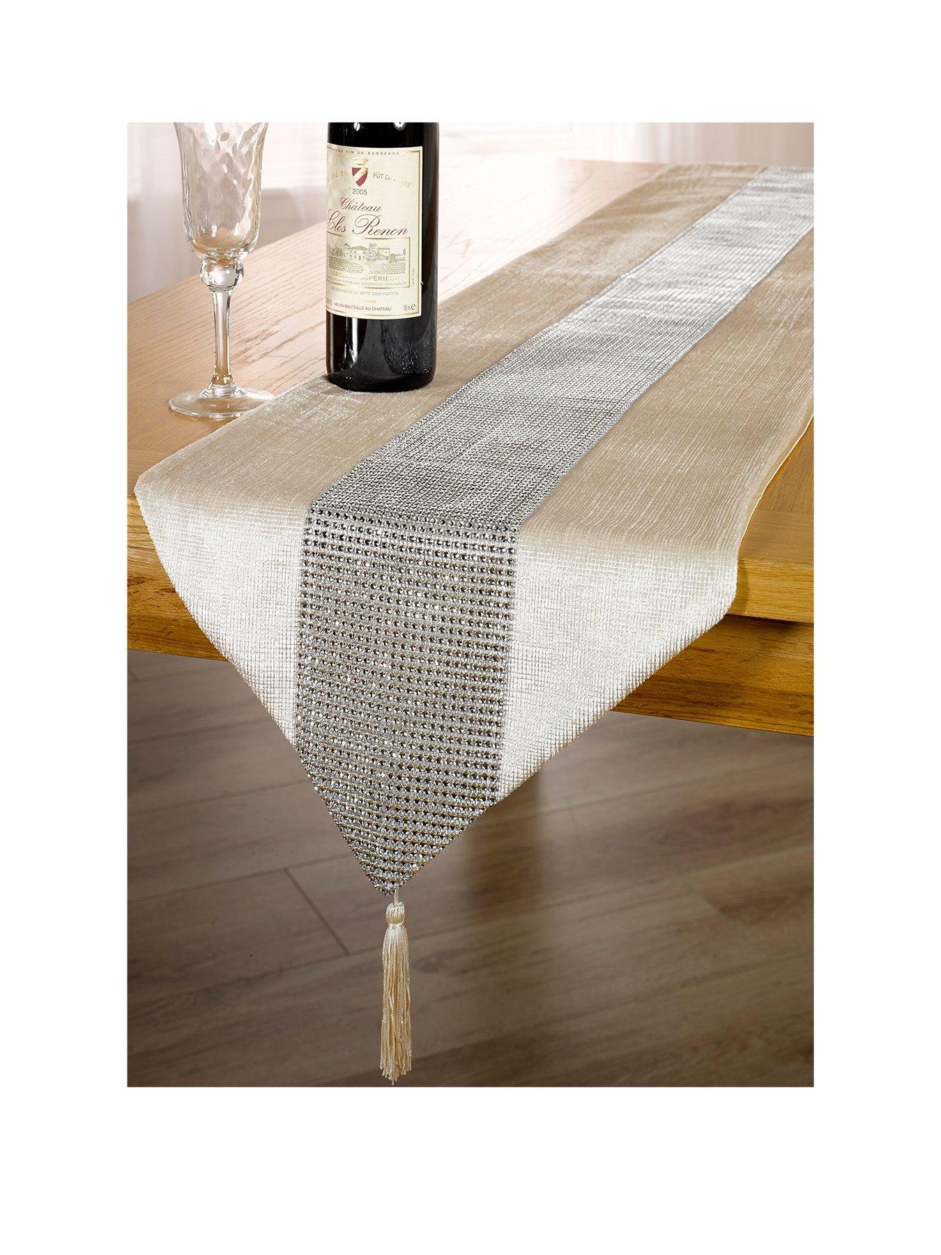 WATERSIDE 7-Piece Velvet Diamante Christmas Runner Set - Champagne Gold