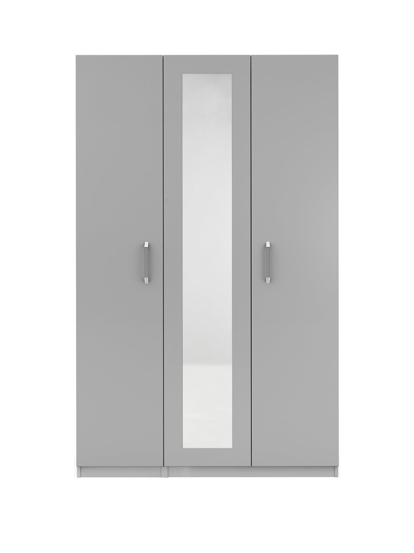 one-call-sanford-part-assemblednbsp3-door-high-gloss-mirrored-wardrobe