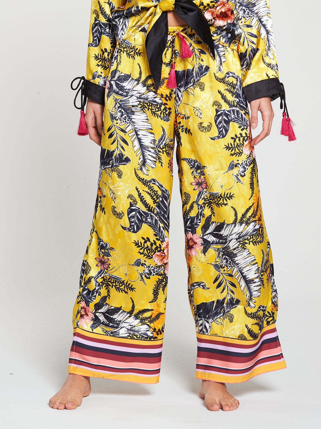 men's one piece pajamas with feet