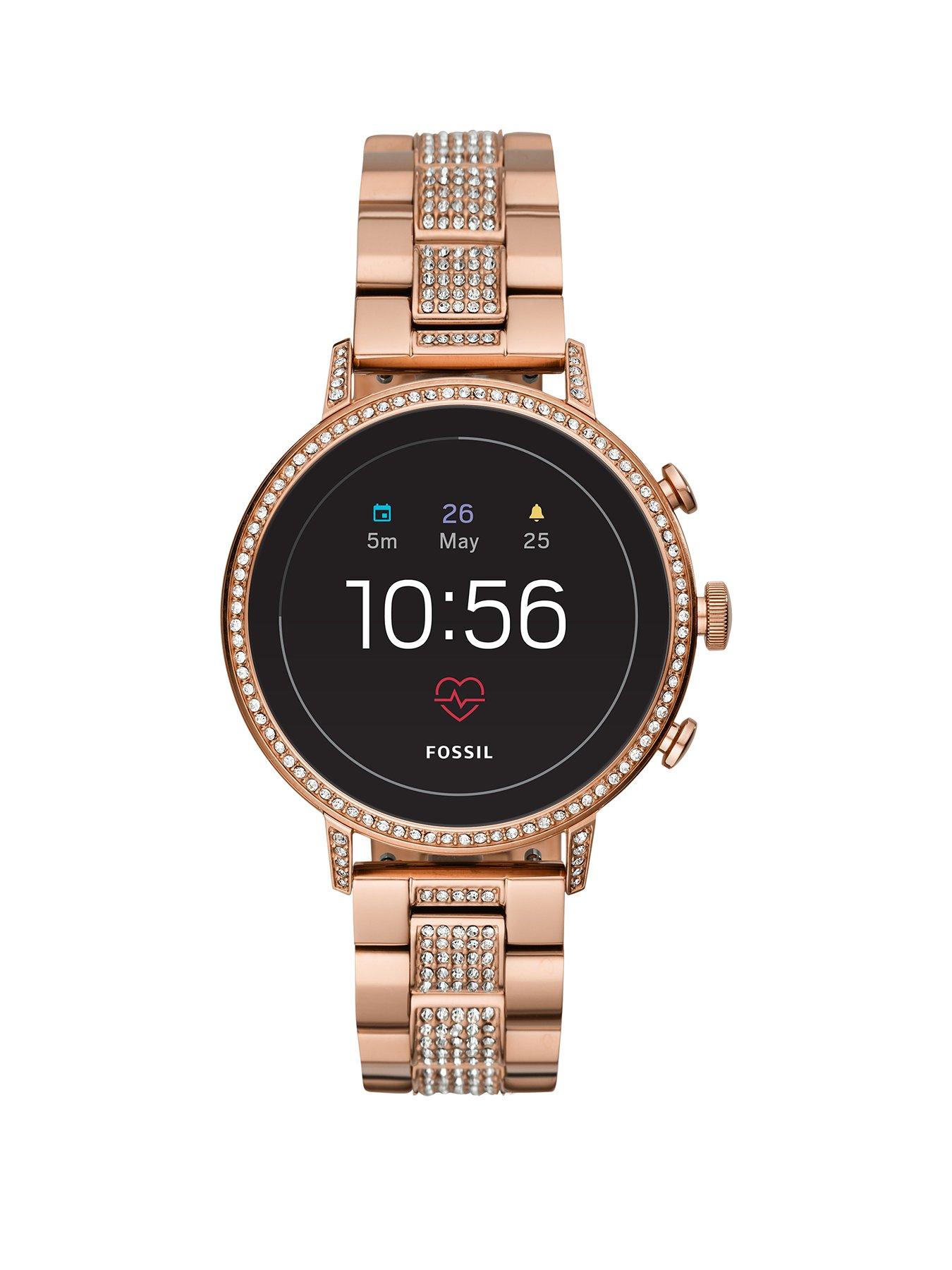 fossil smartwatch display