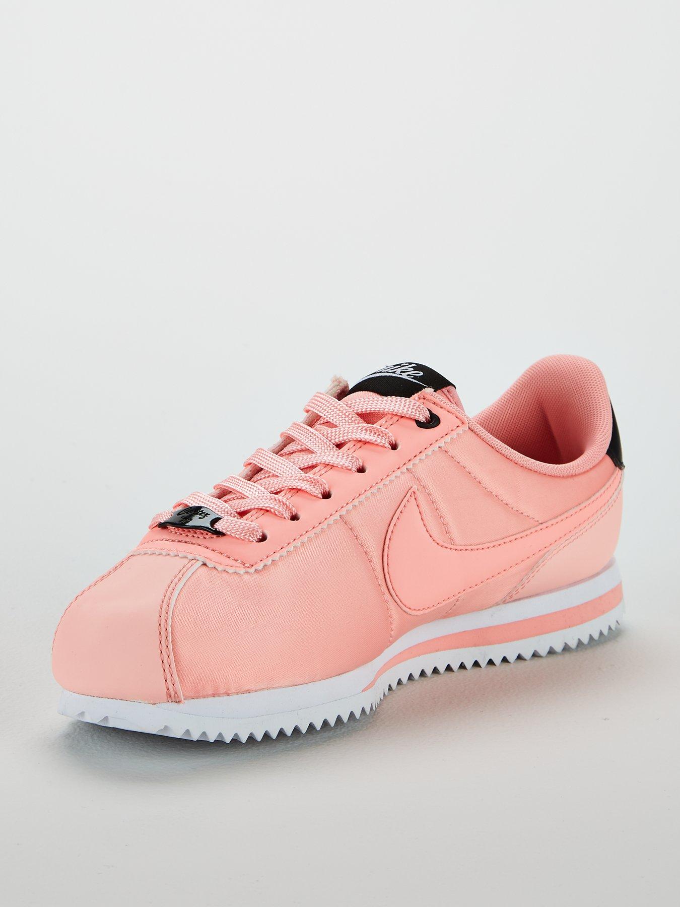 nike cortez basic text se