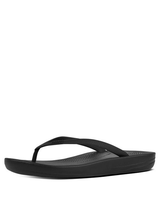 front image of fitflop-iqushion-ergonomic-toe-thong-flip-flop-shoes-black