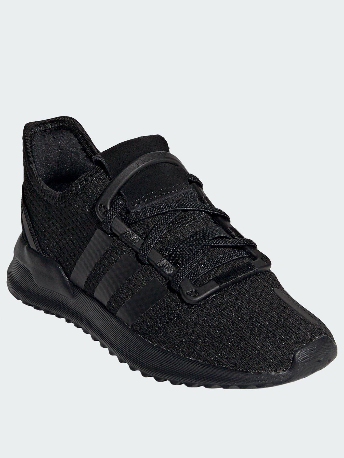 adidas black junior trainers