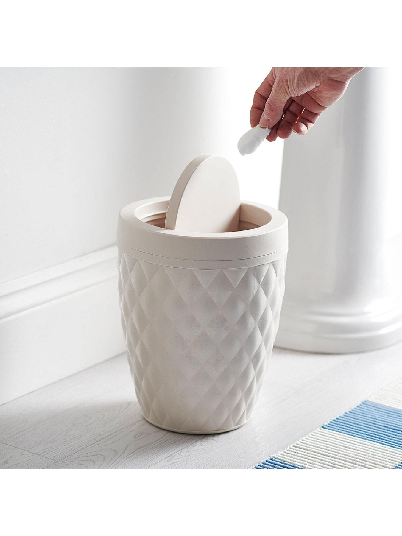 Image 2 of 2 of Addis Diamond Finish 5-Litre Bathroom Bin