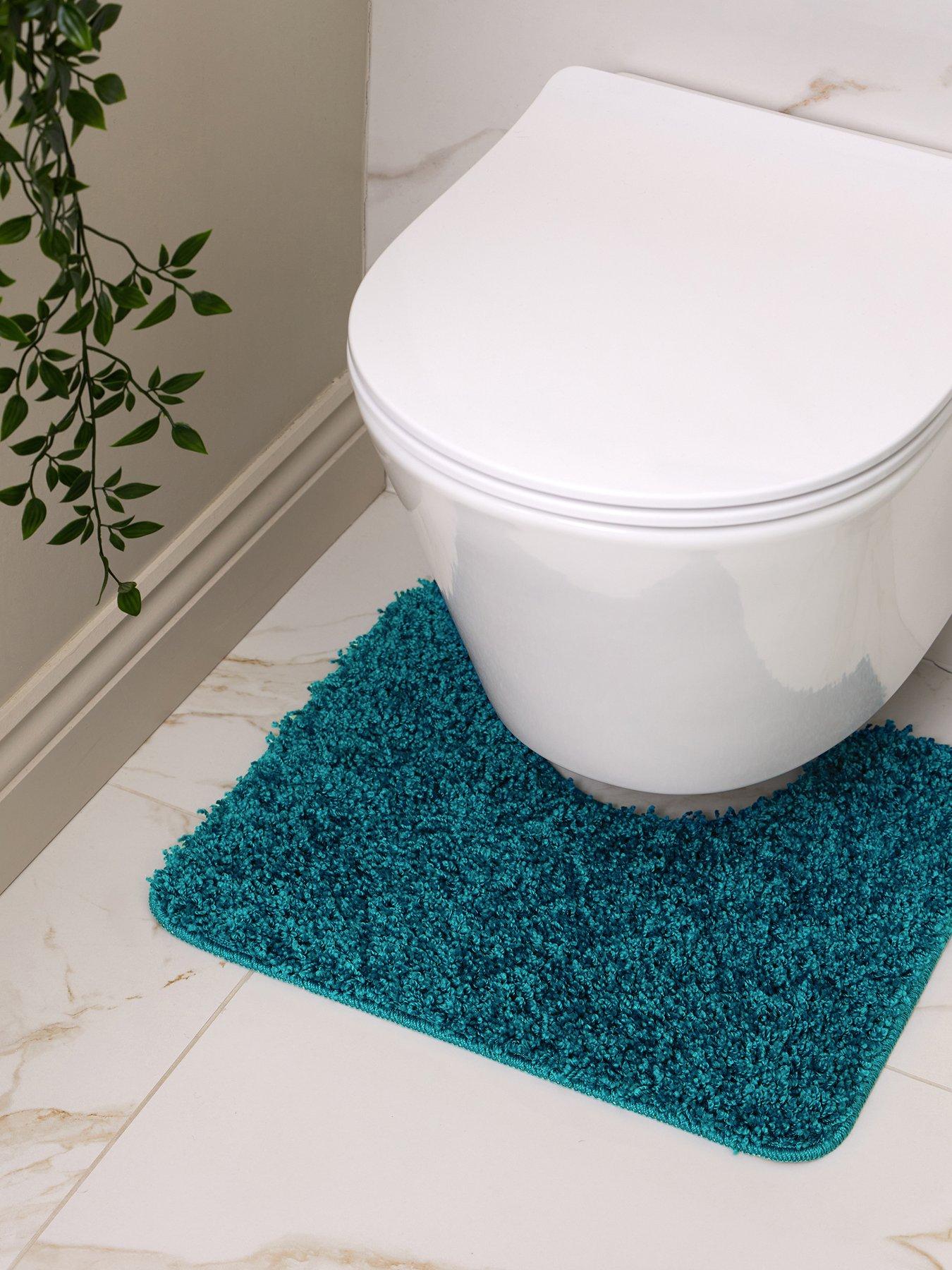 The Very Collection Easy Care Stain Resistant Pedestal Bath Mat