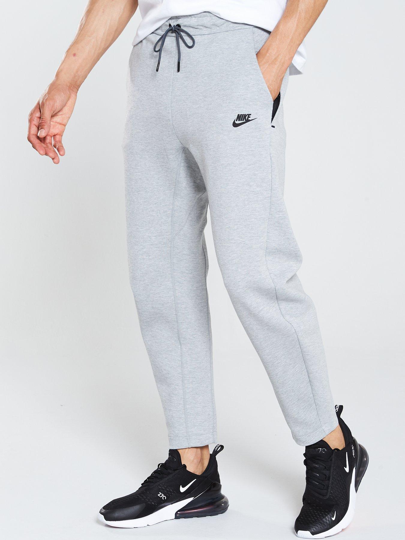nike tech fleece standard fit