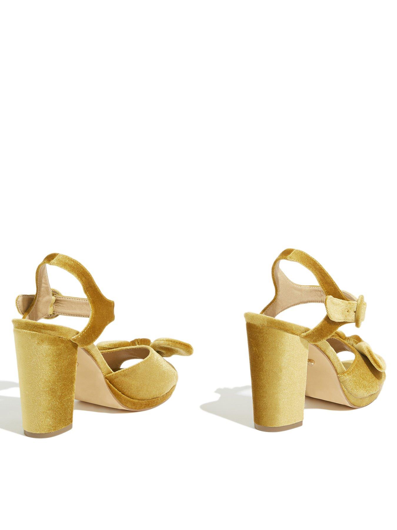 oasis vixen velvet heel