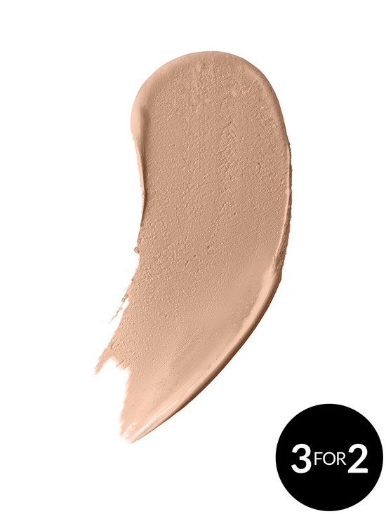 stillFront image of max-factor-miracle-touch-foundation