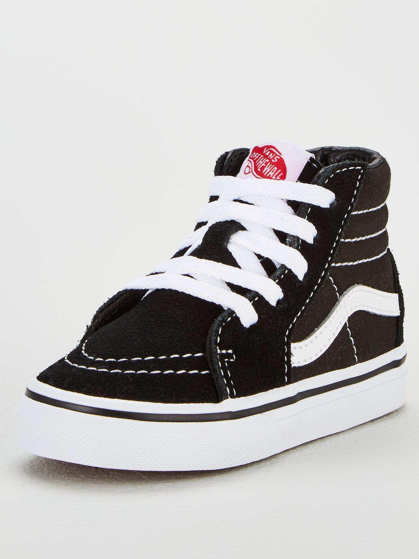 Toddlers hotsell vans trainers