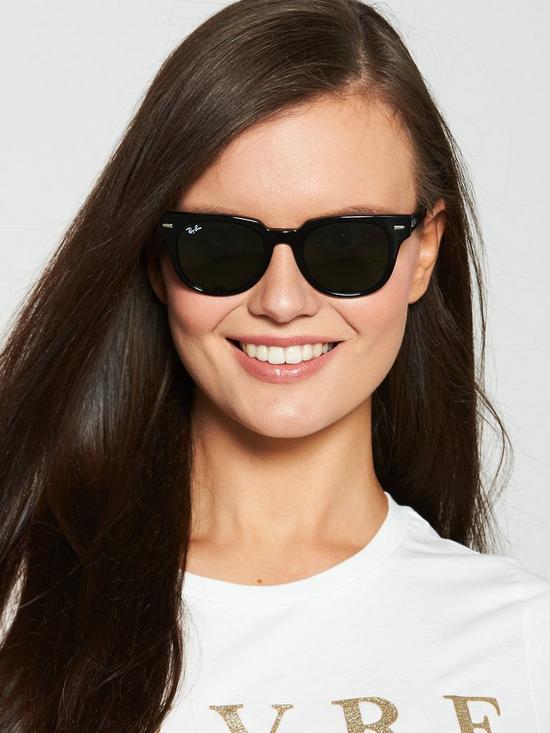 front image of ray-ban-meteornbspsquare-sunglasses-black