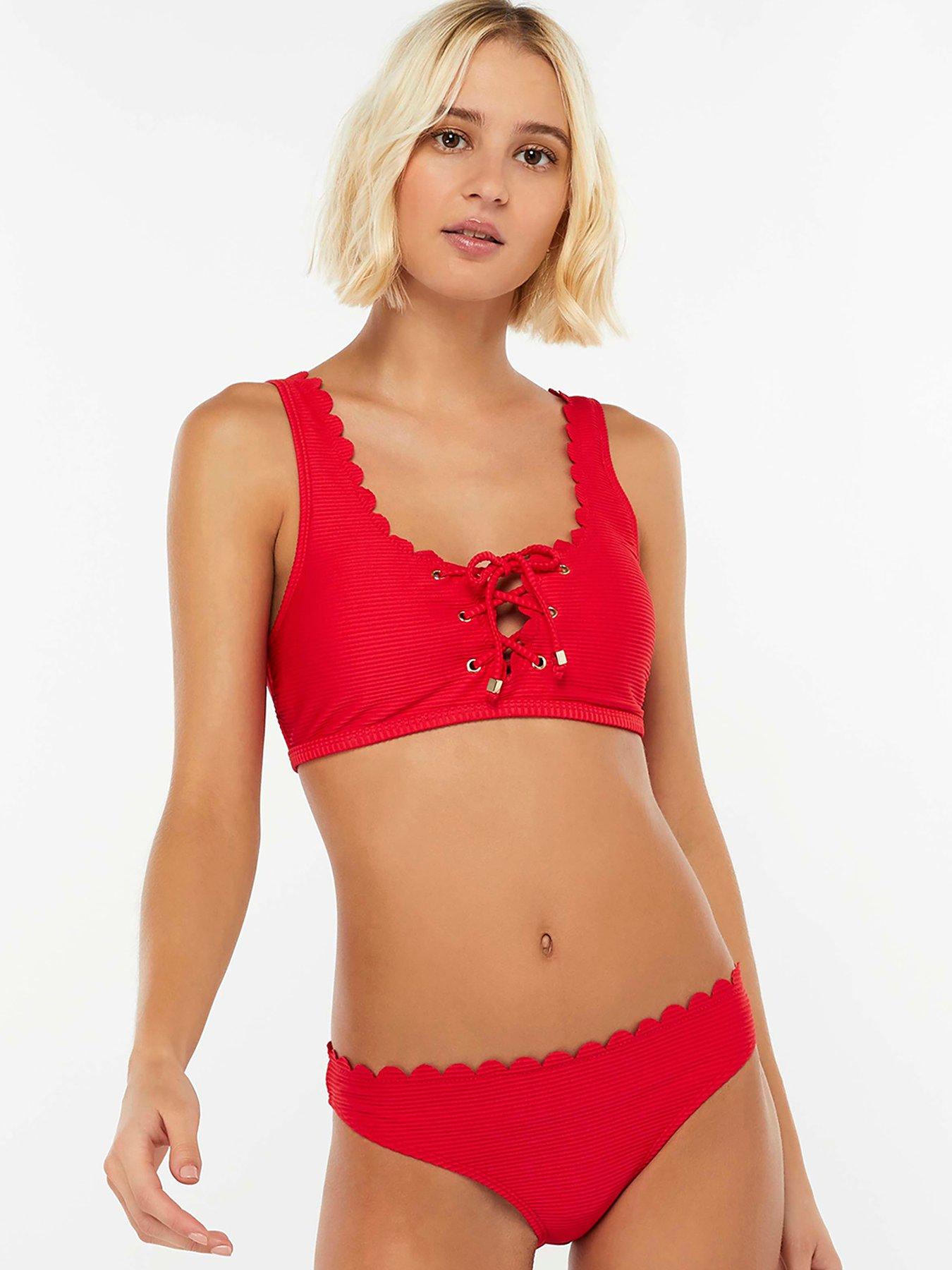 accessorize red swimsuit