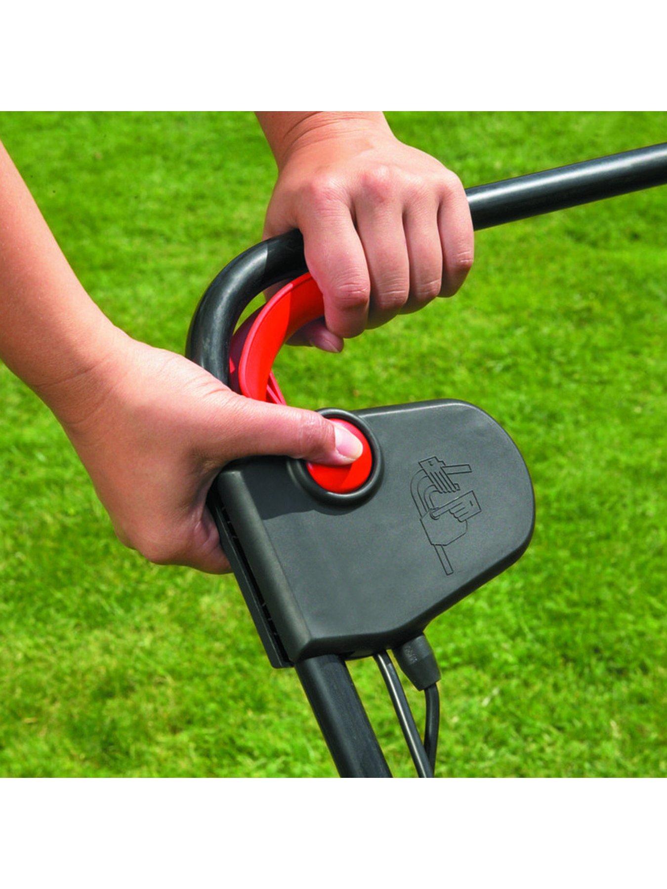  image of black-decker-gd300-gb-600w-lawnraker